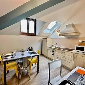 63 Passi Dal Lago In Centro By Revenue House Appartamento